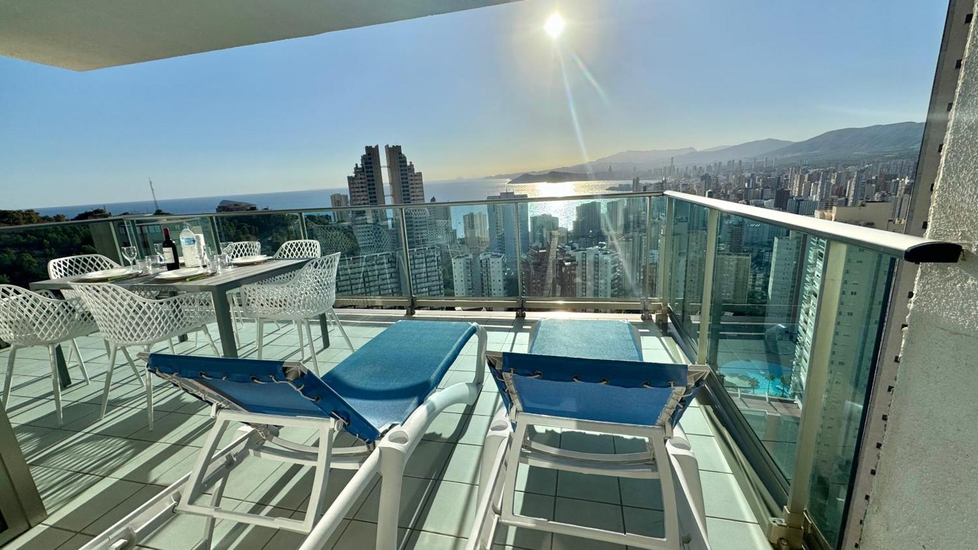 Highrise Apartment With Stunning Views From Private Balcony 85 Benidorm Luaran gambar